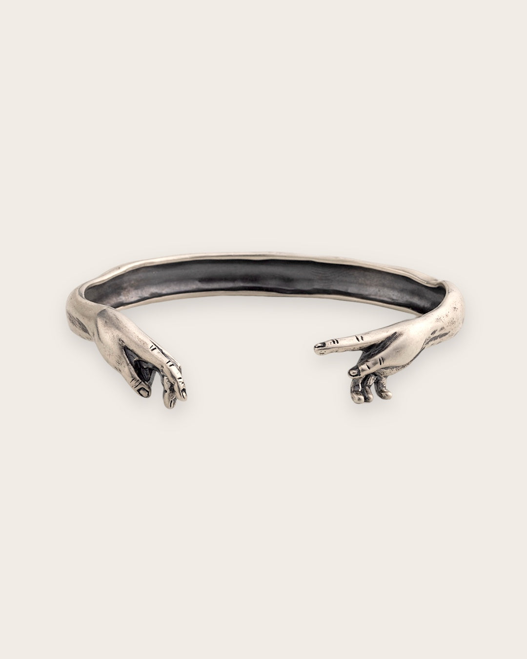 HAND OF GOD CUFF IN SILVER