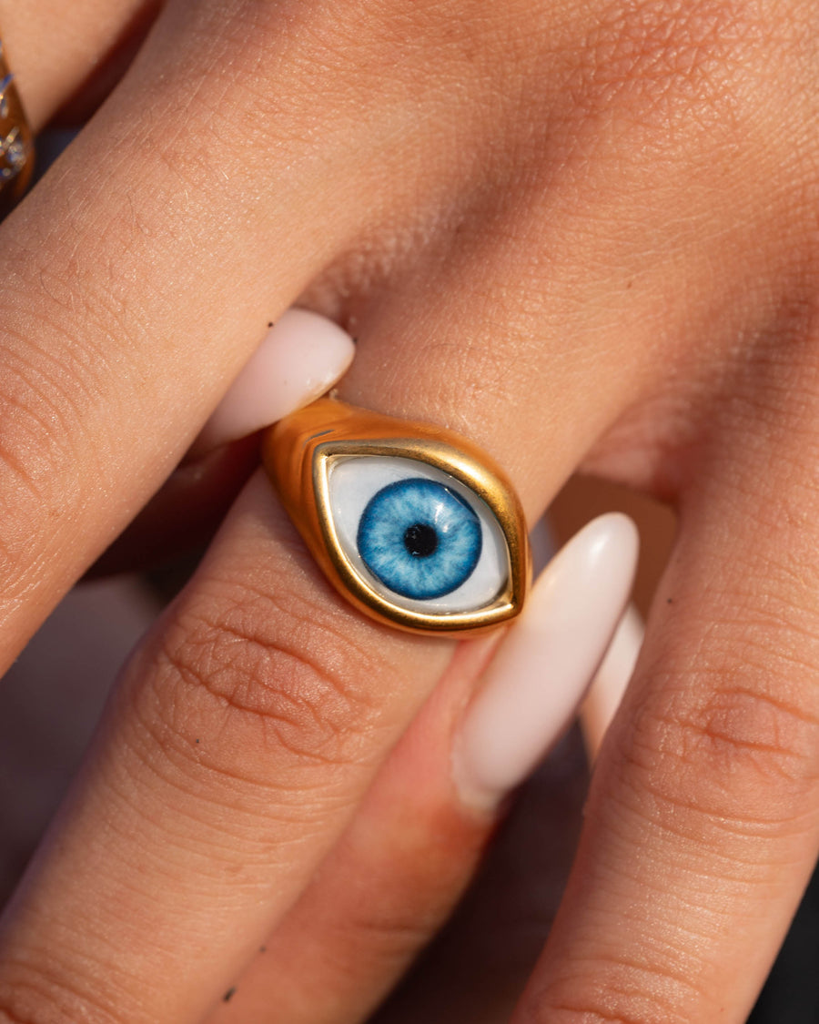 BLUE EYE RING IN GOLD