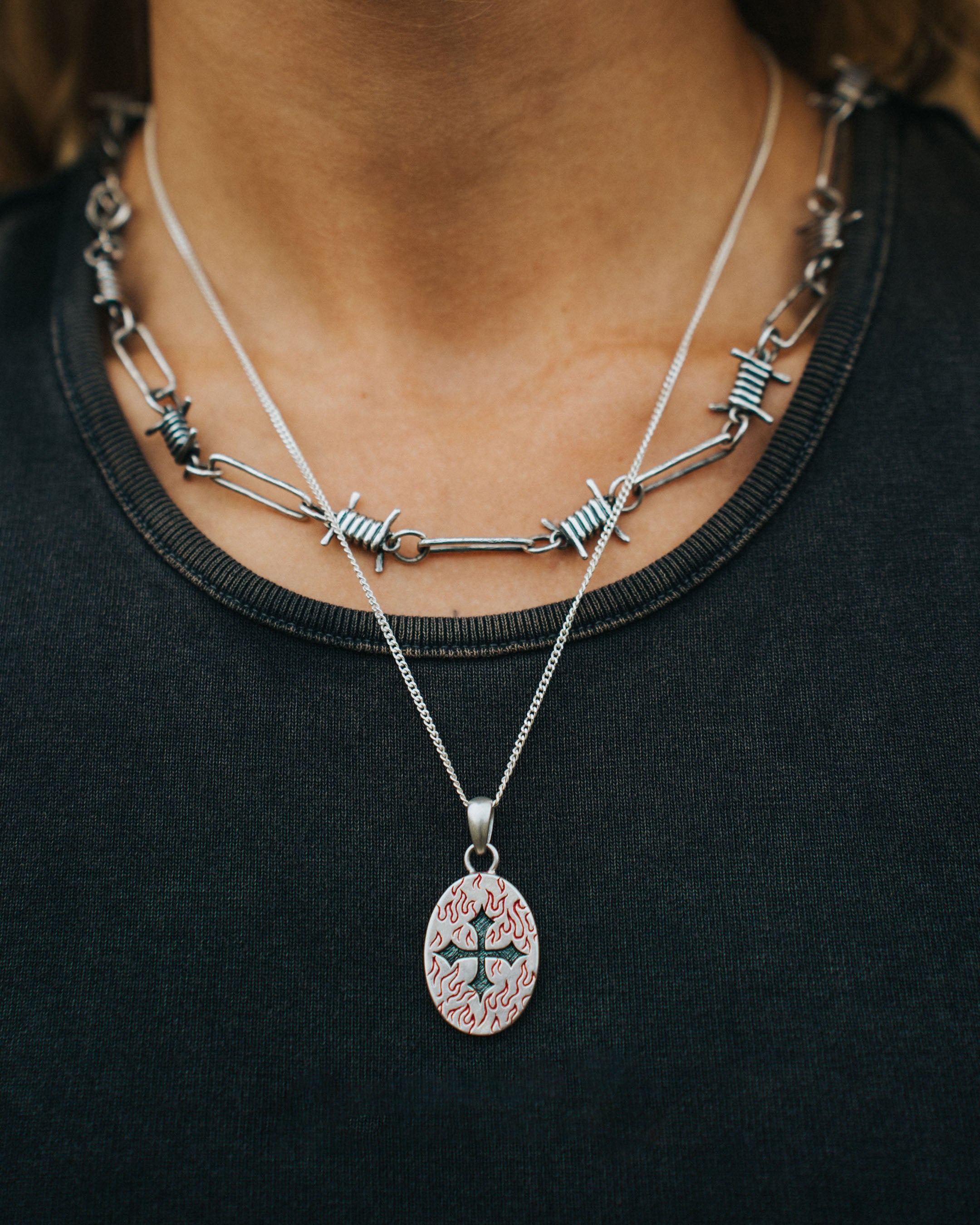 CROSS FIRE PENDANT IN SILVER