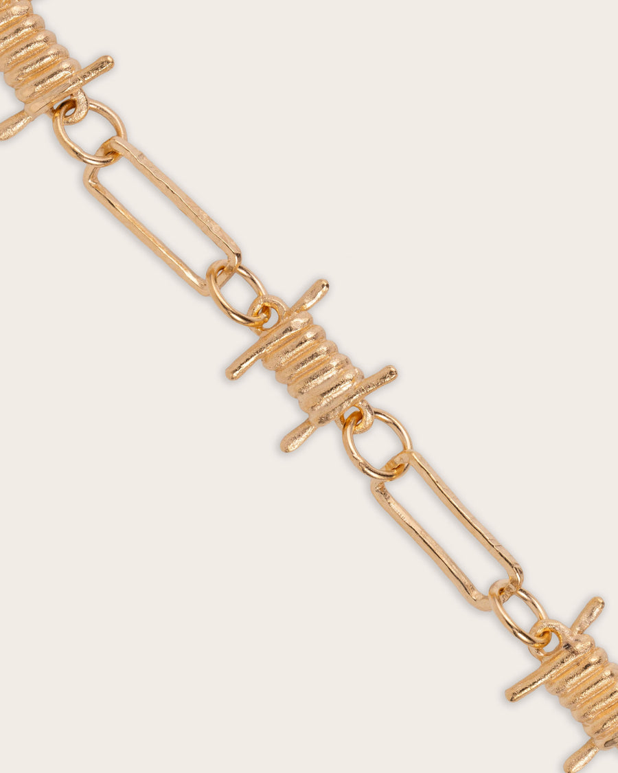 BARB WIRE BRACELET IN GOLD