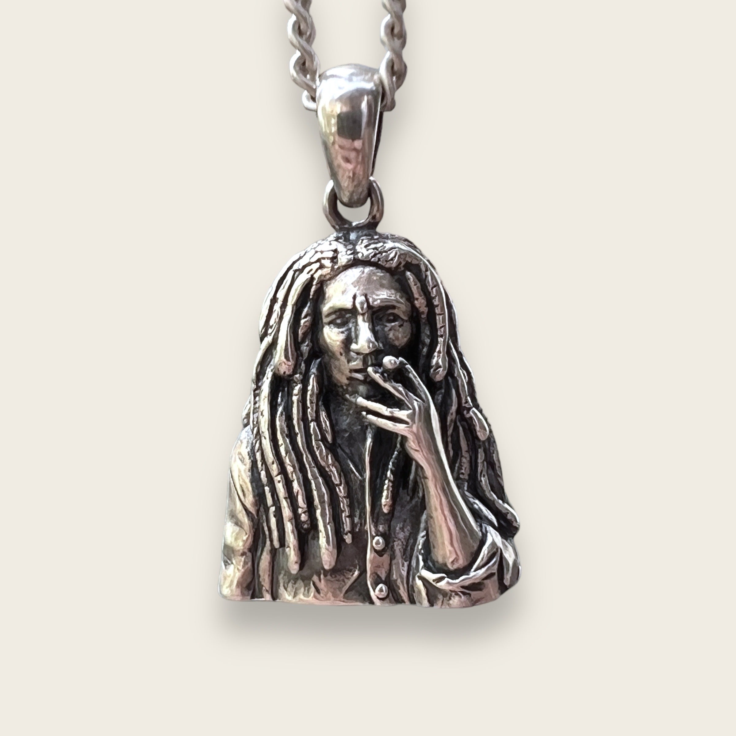 BOB MARLEY PENDANT IN SILVER