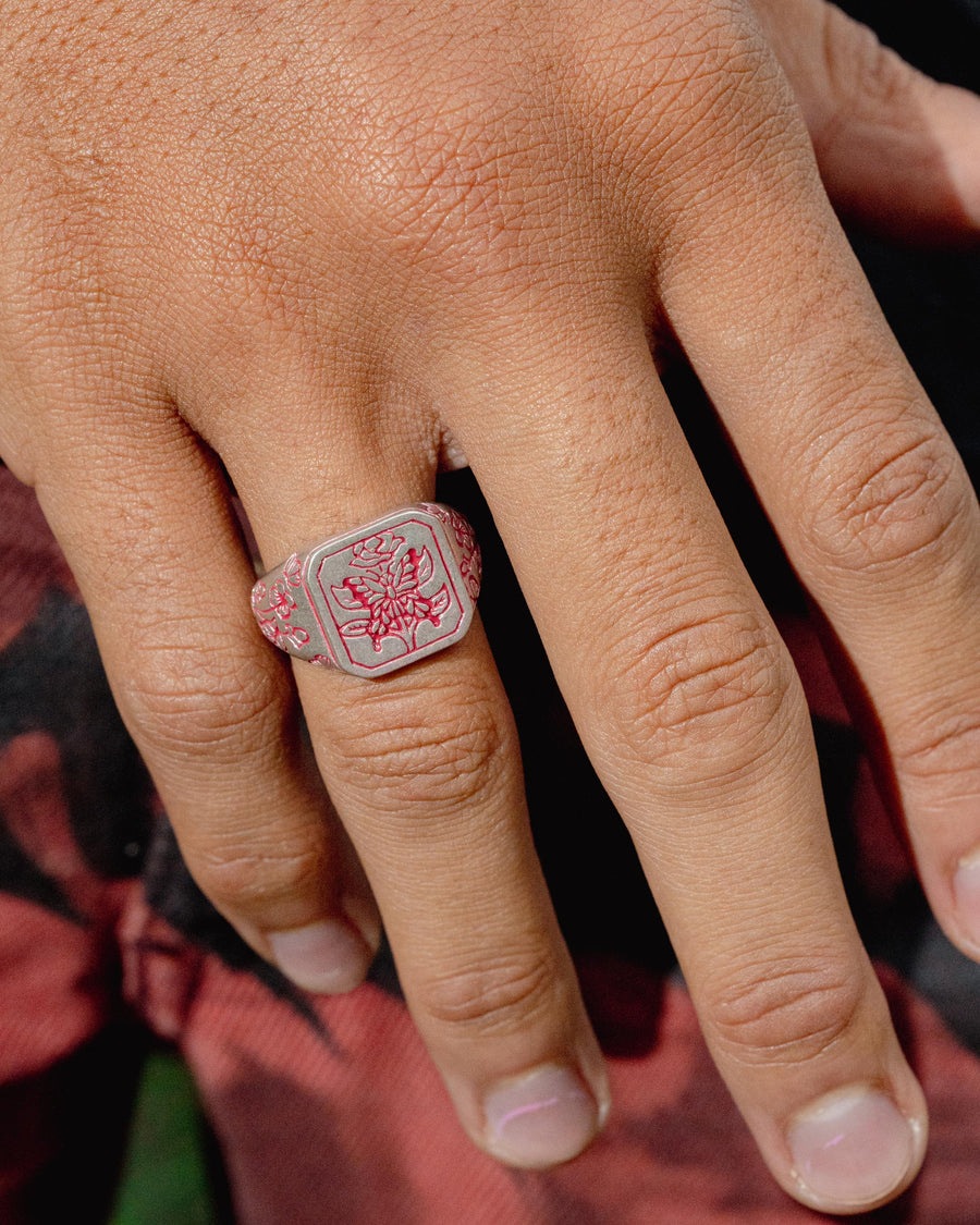 RED BUTTERFLY RING IN SILVER