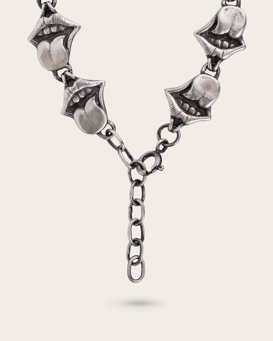 TONGUE BRACELET IN SILVER