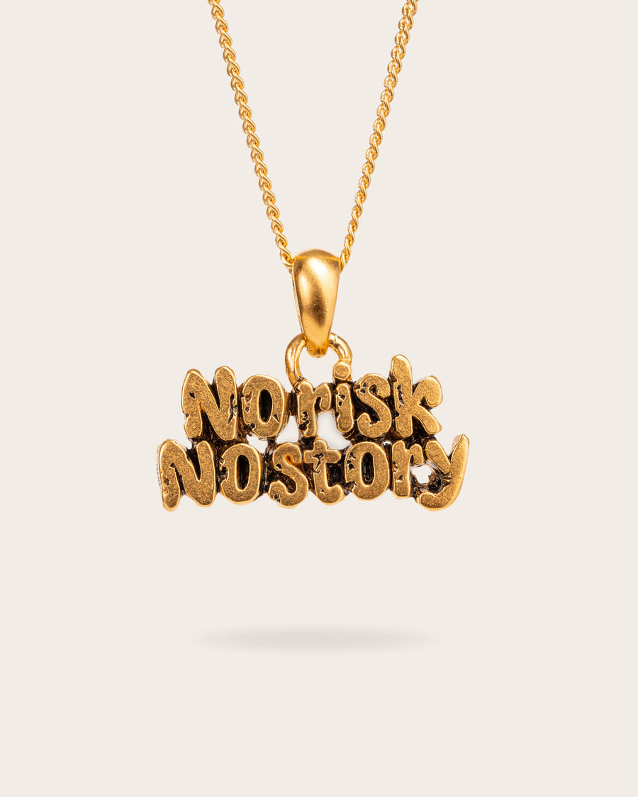 NO RISK NO STORY PENDANT IN GOLD