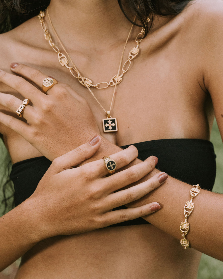 SCORPION NECKCHAIN IN GOLD