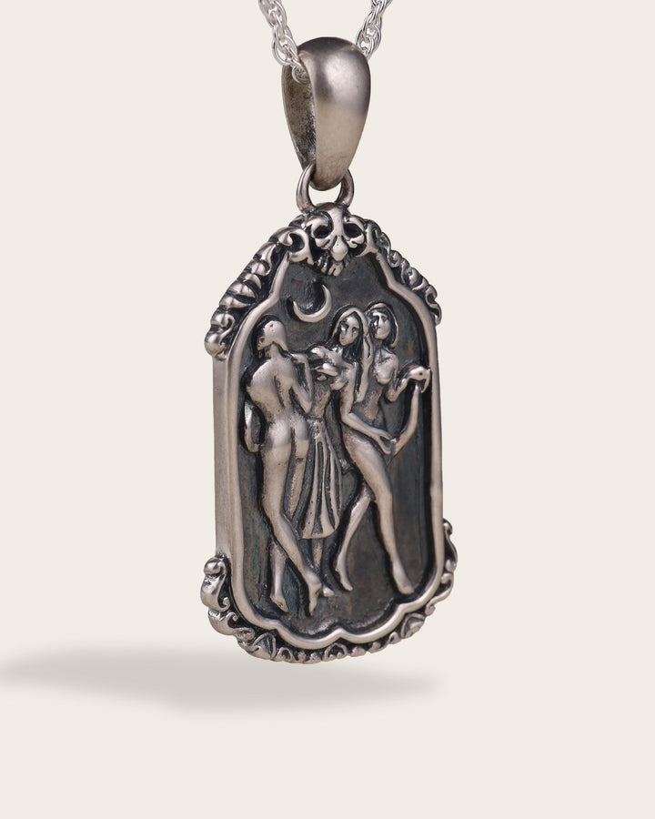 LADIES MOON NECKLACE IN SILVER
