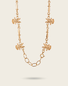 DOG & DAGGER NECKCHAIN IN GOLD