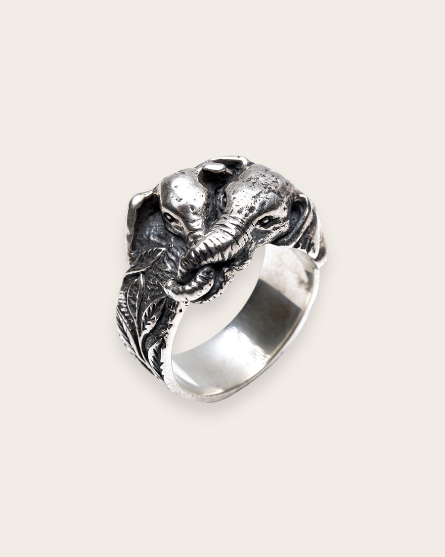 Elephant ring in silver