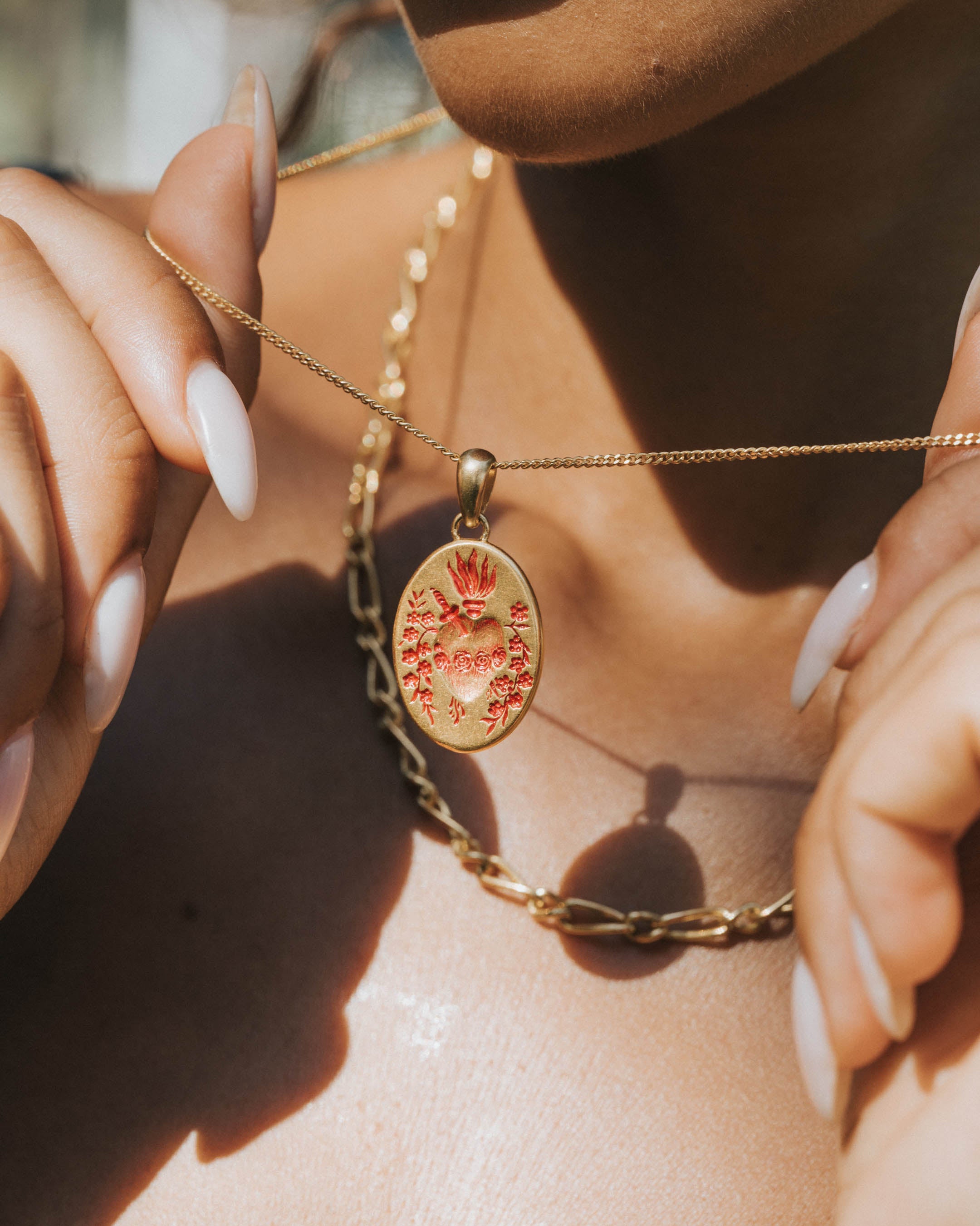 PINK HEART PENDANT IN GOLD