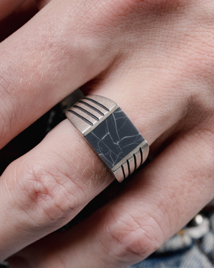 TIE-DYE MARBLE STONE RING IN SILVER