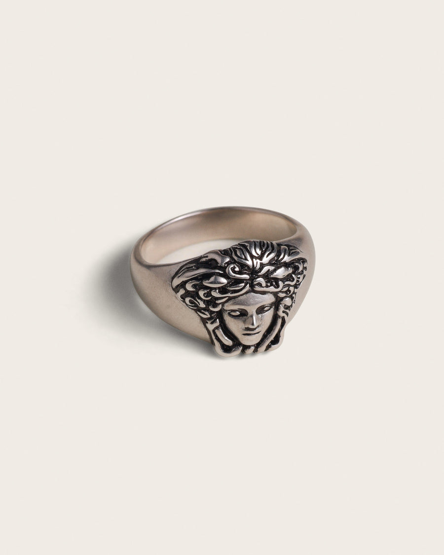 MEDUSA RING IN SILVER