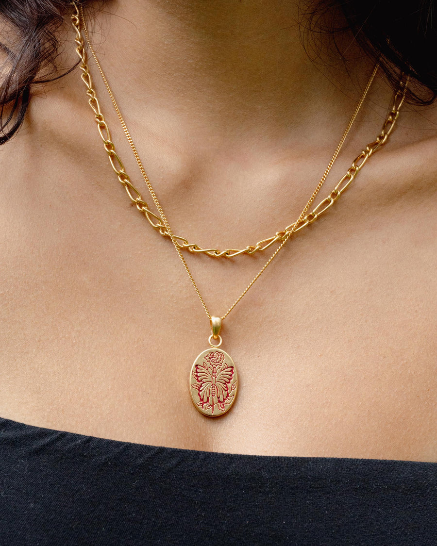 RED BUTTERFLY PENDANT IN GOLD