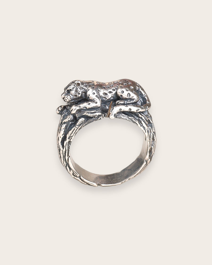 PANTHER RING IN SILVER