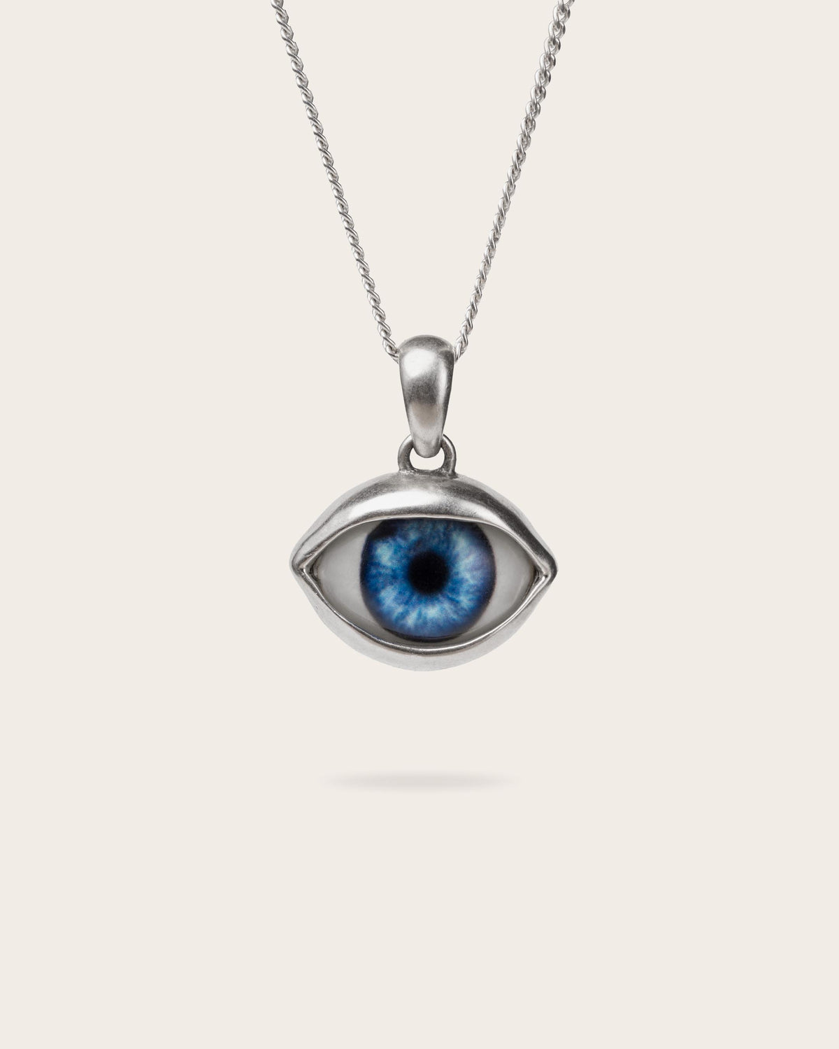 BLUE EYE PENDANT IN SILVER