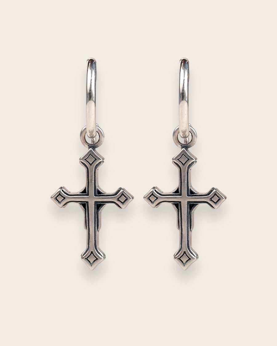 CROSS EARRINGS IN SILVER