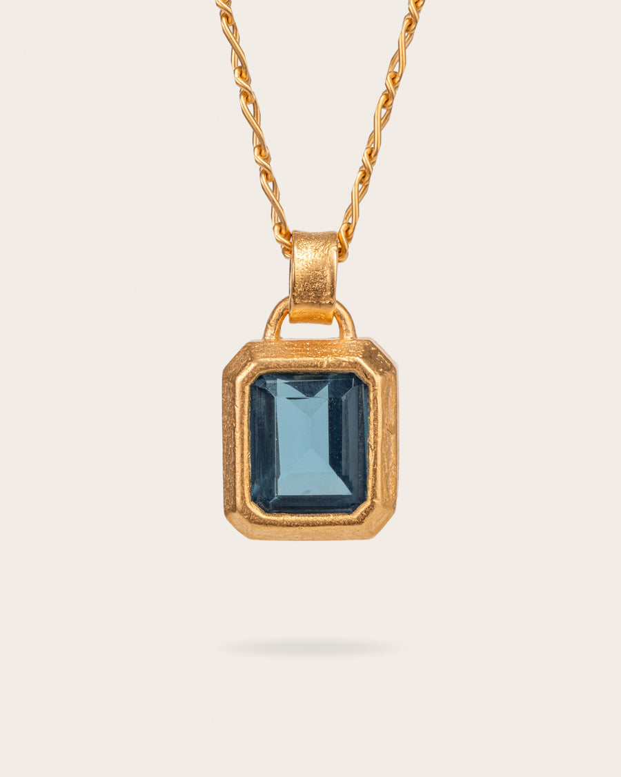 ICE BLUE GEMSTONE PENDANT IN GOLD