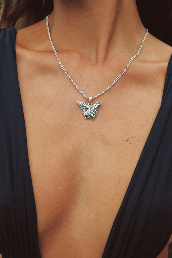 TIGER BUTTERFLY NECKLACE IN SILVER