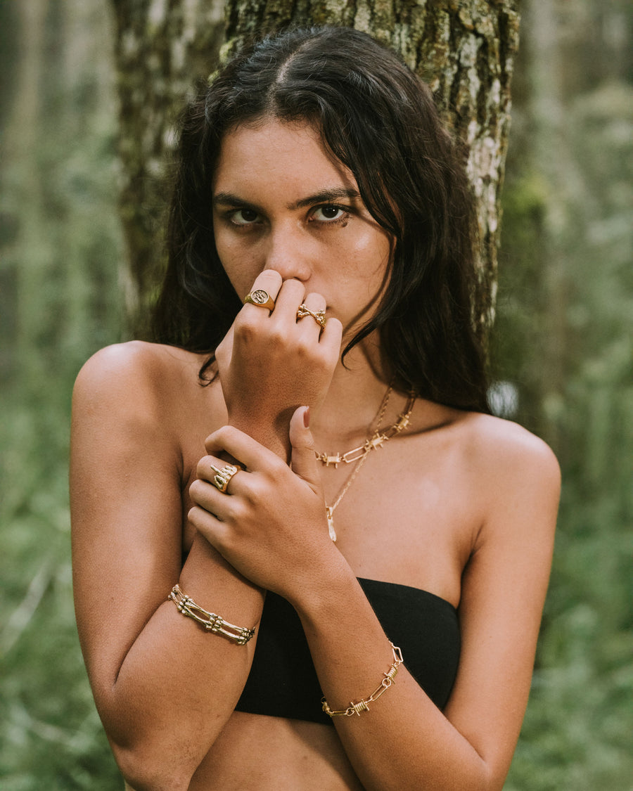 BARB WIRE BRACELET IN GOLD