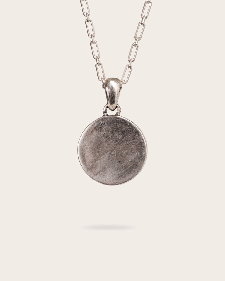 SKATER PENDANT IN SILVER