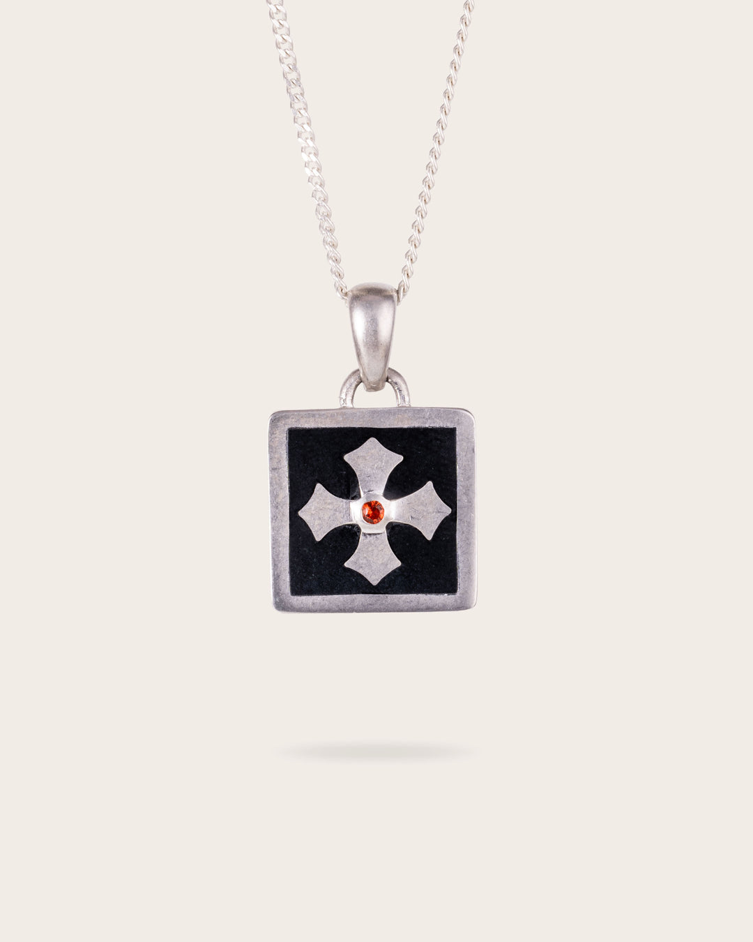 MIDNIGHT OYNX CROSS PENDANT IN SILVER
