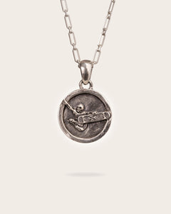 SKATER PENDANT IN SILVER