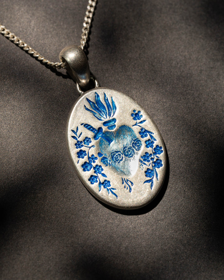 BLUE HEART PENDANT IN SILVER