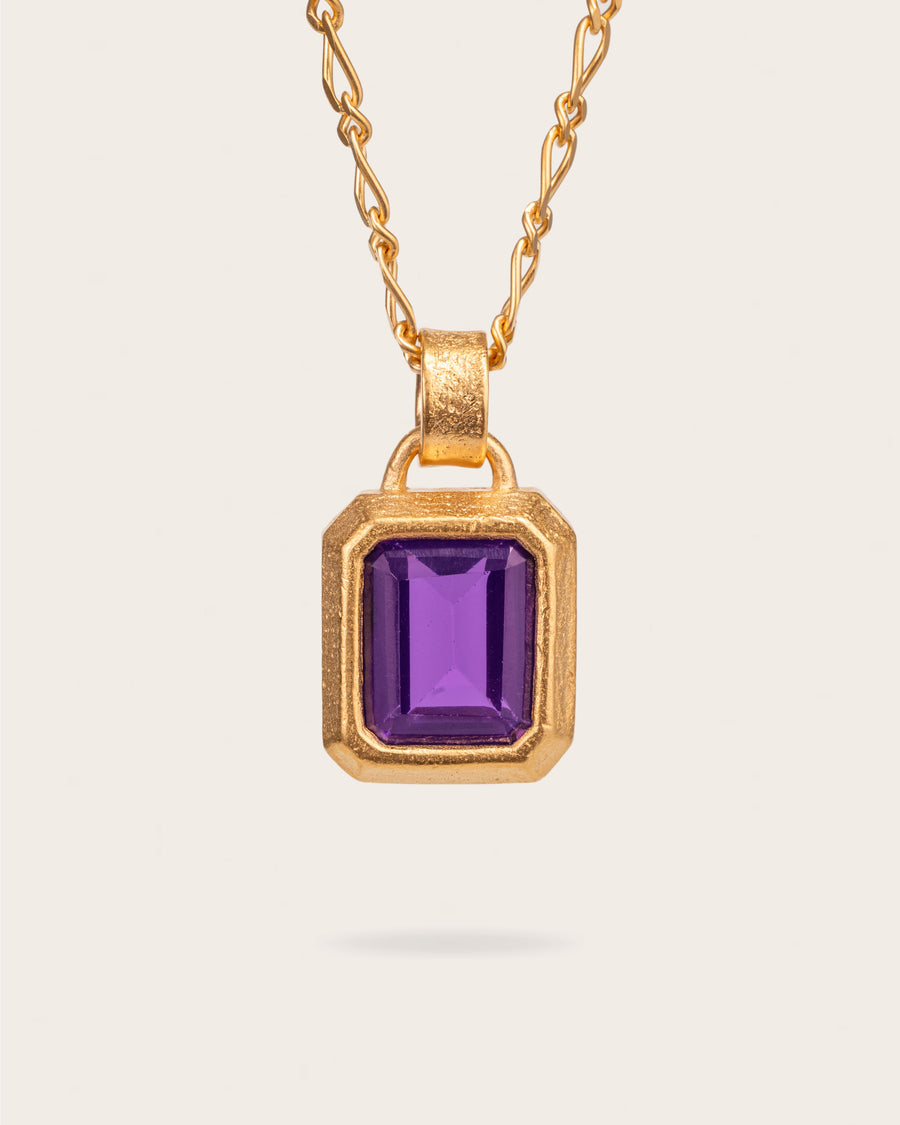 PURPLE SQUARE PENDANT IN GOLD
