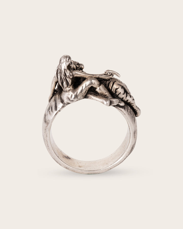 TIGER GUARDIAN RING IN SILVER