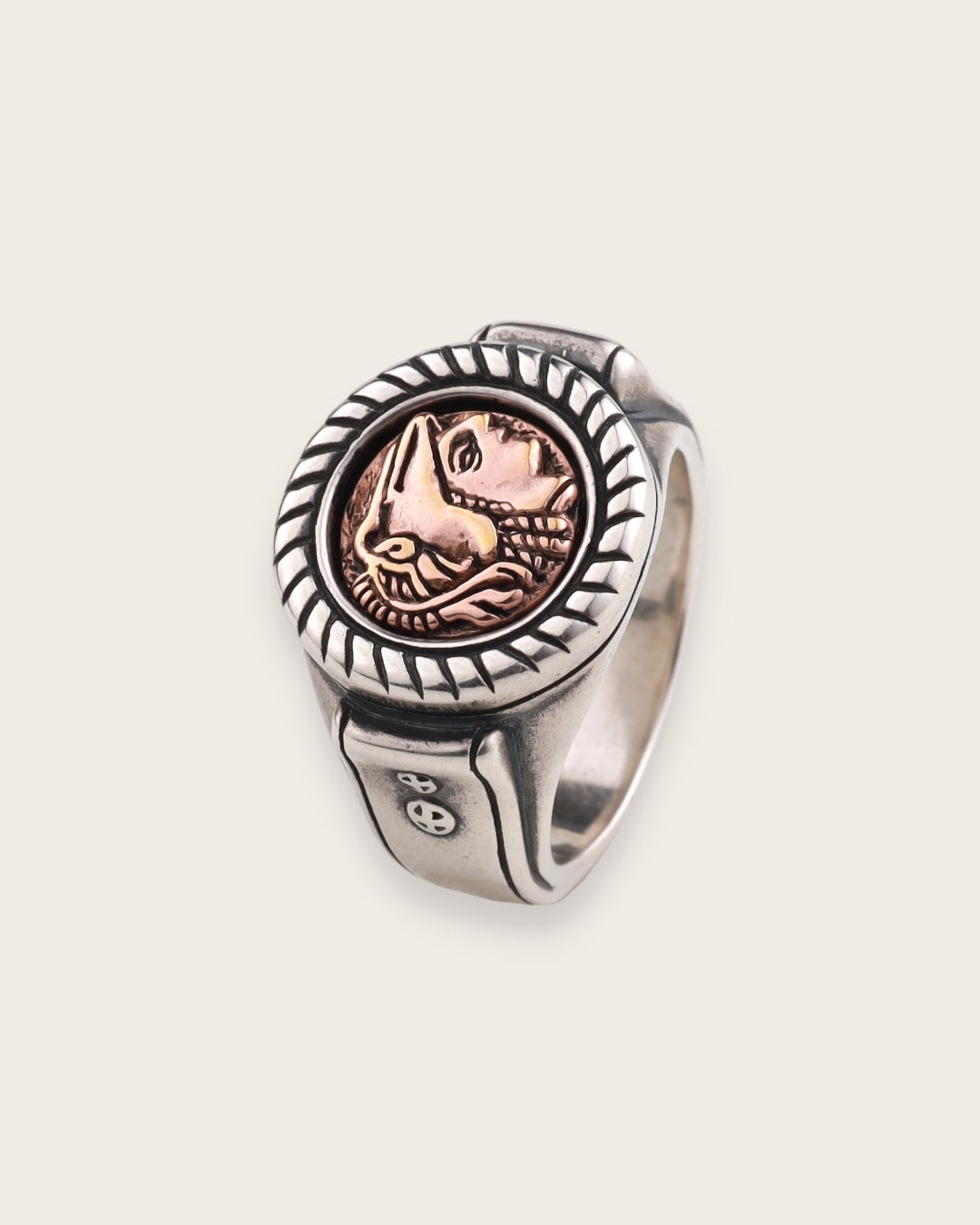 ROMAN RING WITH ROSE GOLD