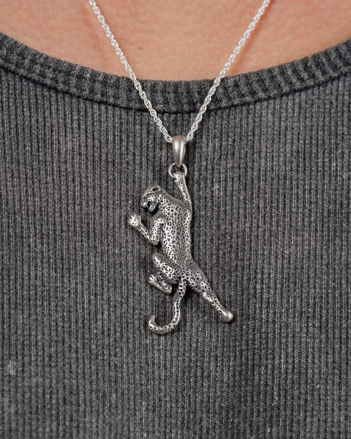 LEOPARD NECKLACE IN SILVER