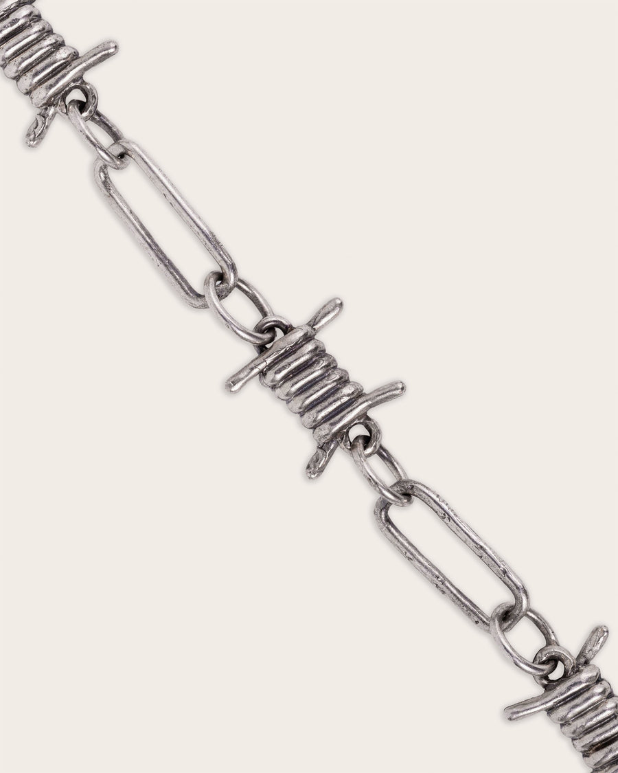 BARB WIRE BRACELET IN SILVER