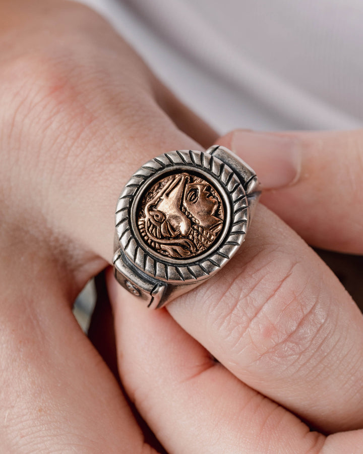 ROMAN RING WITH ROSE GOLD