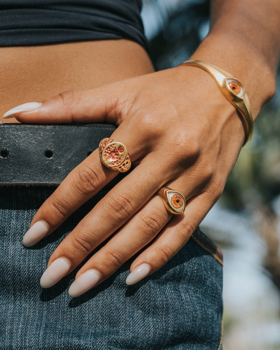 PINK HEART SIGNET RING IN GOLD