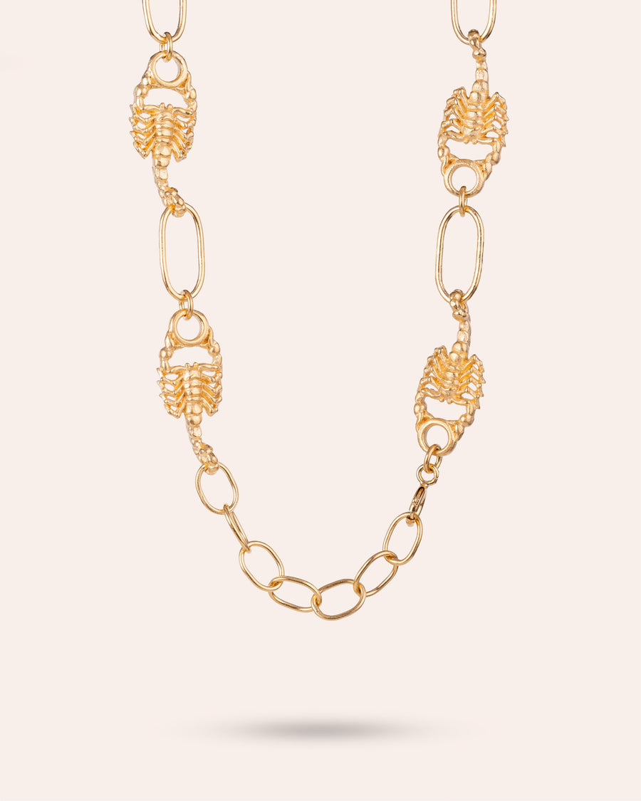 SCORPION NECKCHAIN IN GOLD
