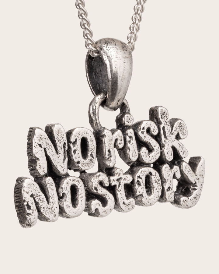NO RISK NO STORY PENDANT IN SILVER