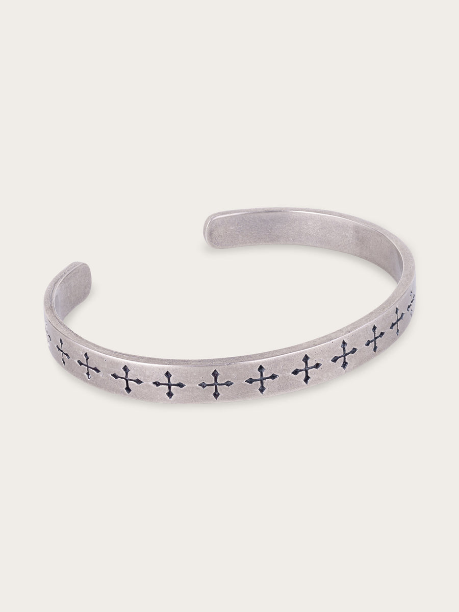 CROSS CUFF IN SILVER