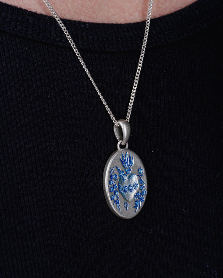 BLUE HEART PENDANT IN SILVER