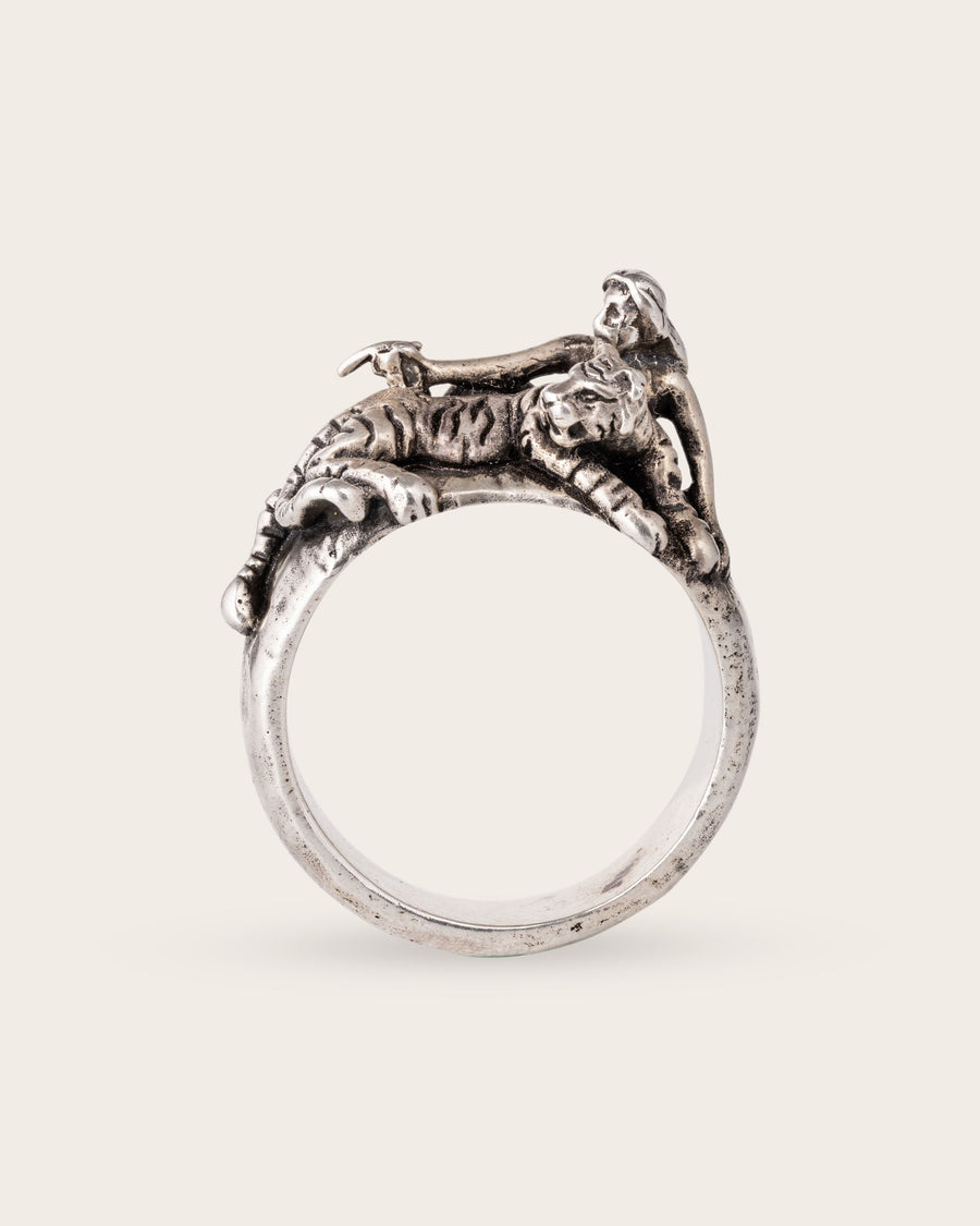 TIGER GUARDIAN RING IN SILVER