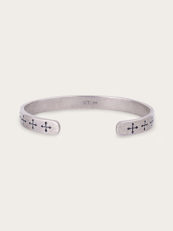 CROSS CUFF IN SILVER