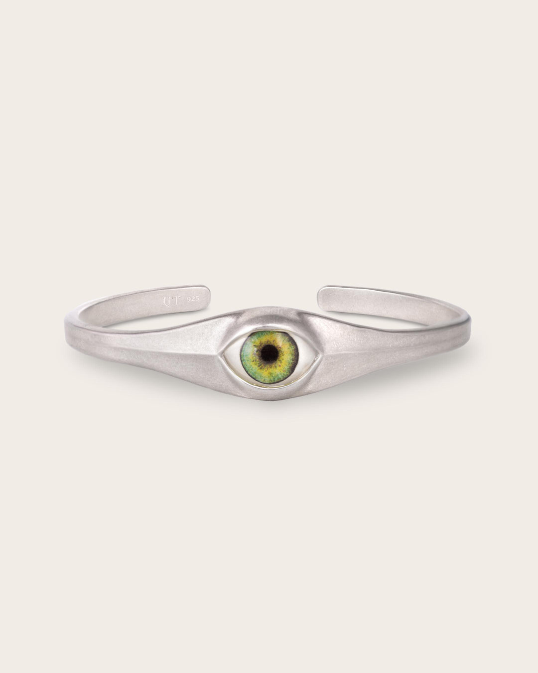 GREEN EYE CUFF IN SILVER