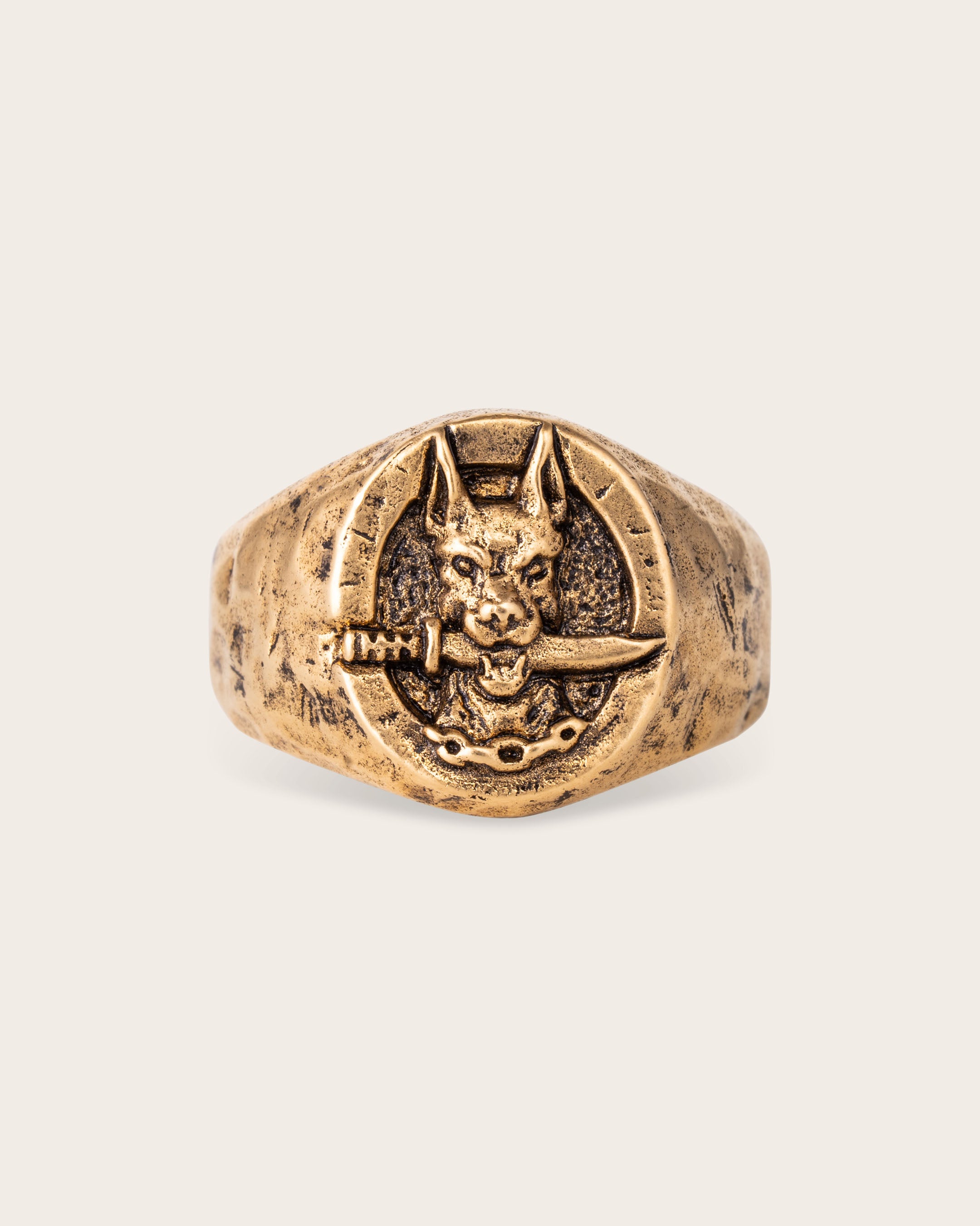DOG AND DAGGER SIGNET RING IN GOLD