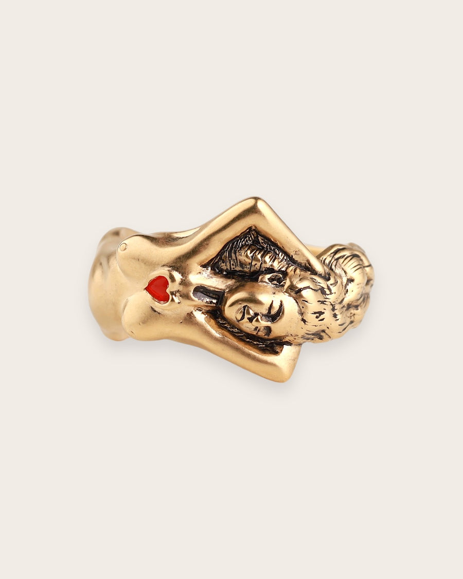 LADIES RING WITH RED STONE IN GOLD