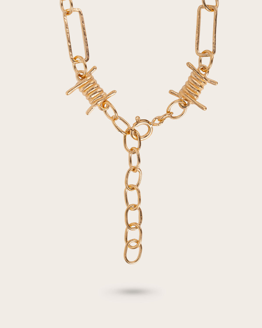 BARB WIRE BRACELET IN GOLD