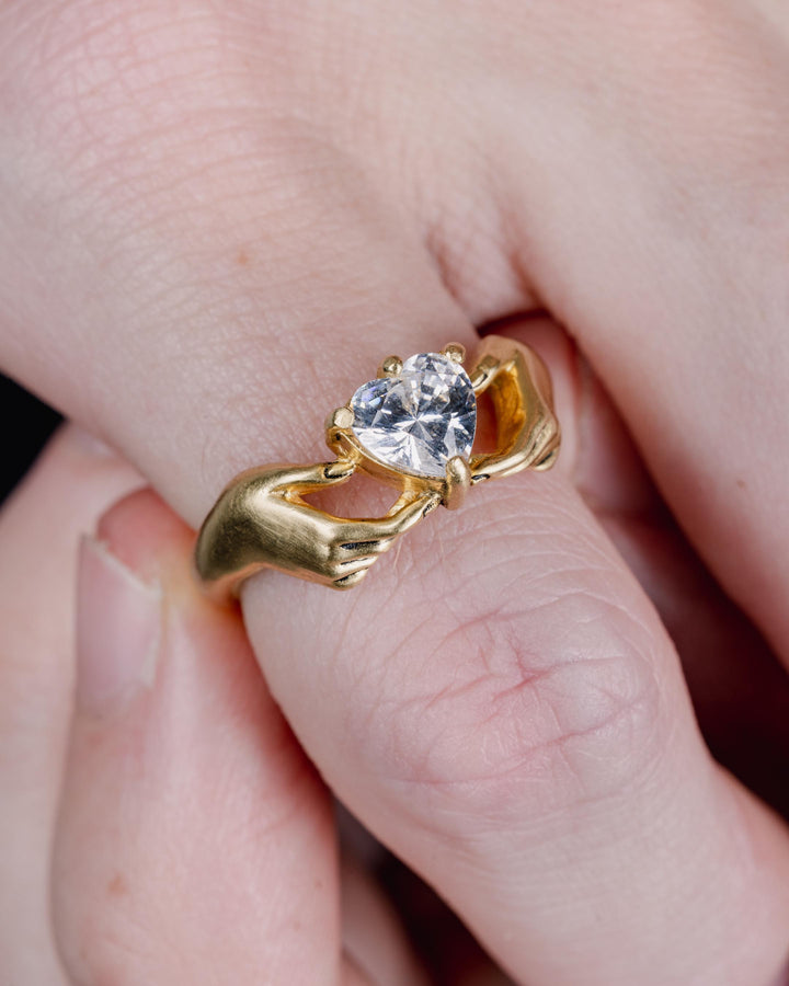 CRYSTAL STONE HAND RING IN GOLD