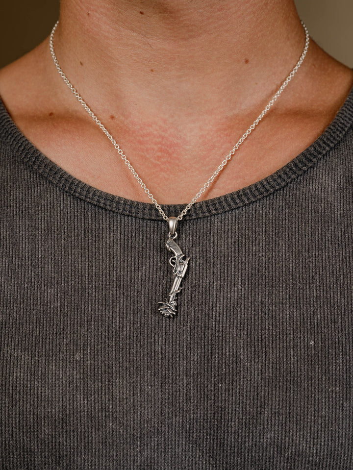ROSE REVOLVER IN SILVER