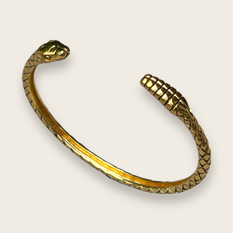 RATTLE SNAKE CUFF IN GOLD