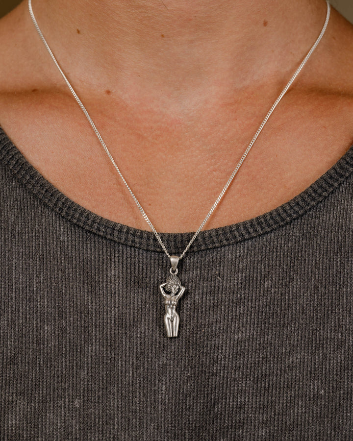 LADIES PENDANT IN SILVER
