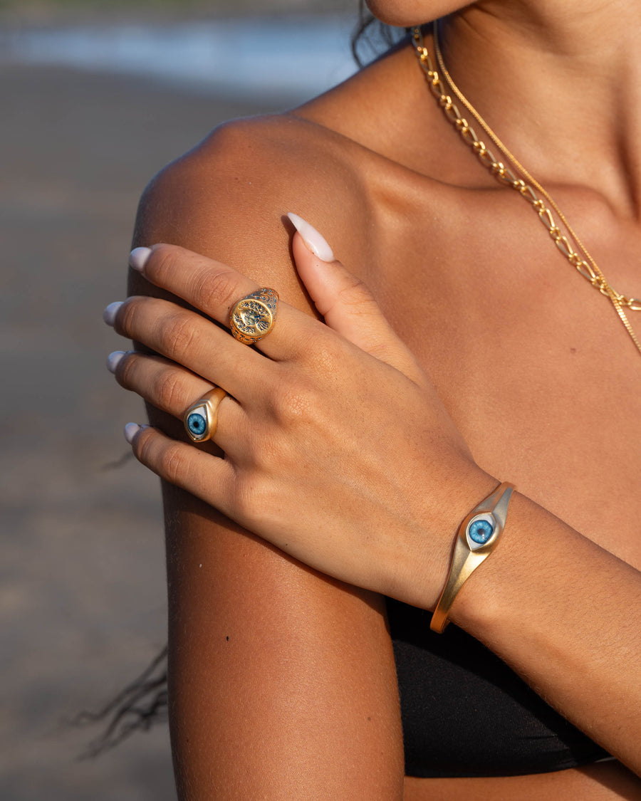 BLUE EYE CUFF IN GOLD