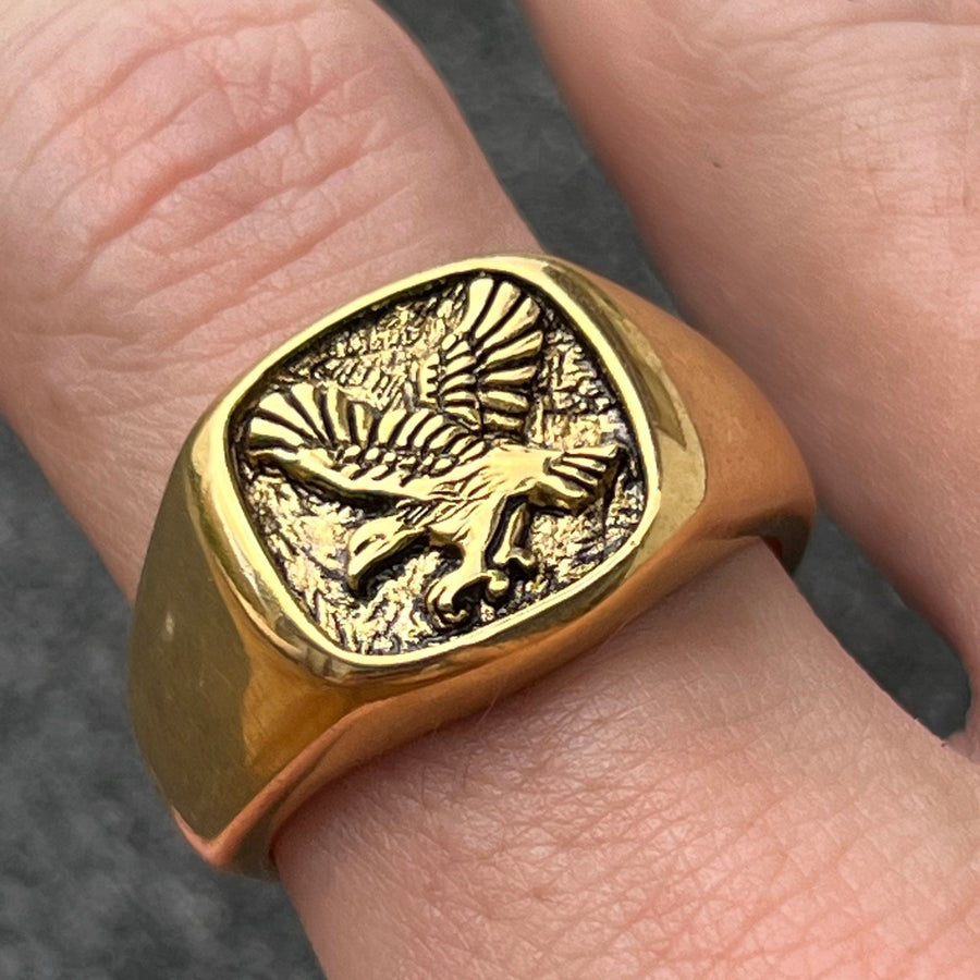 9ct Gold Onyx Mens Eagle Ring - Angus & Coote Catalogue - Salefinder