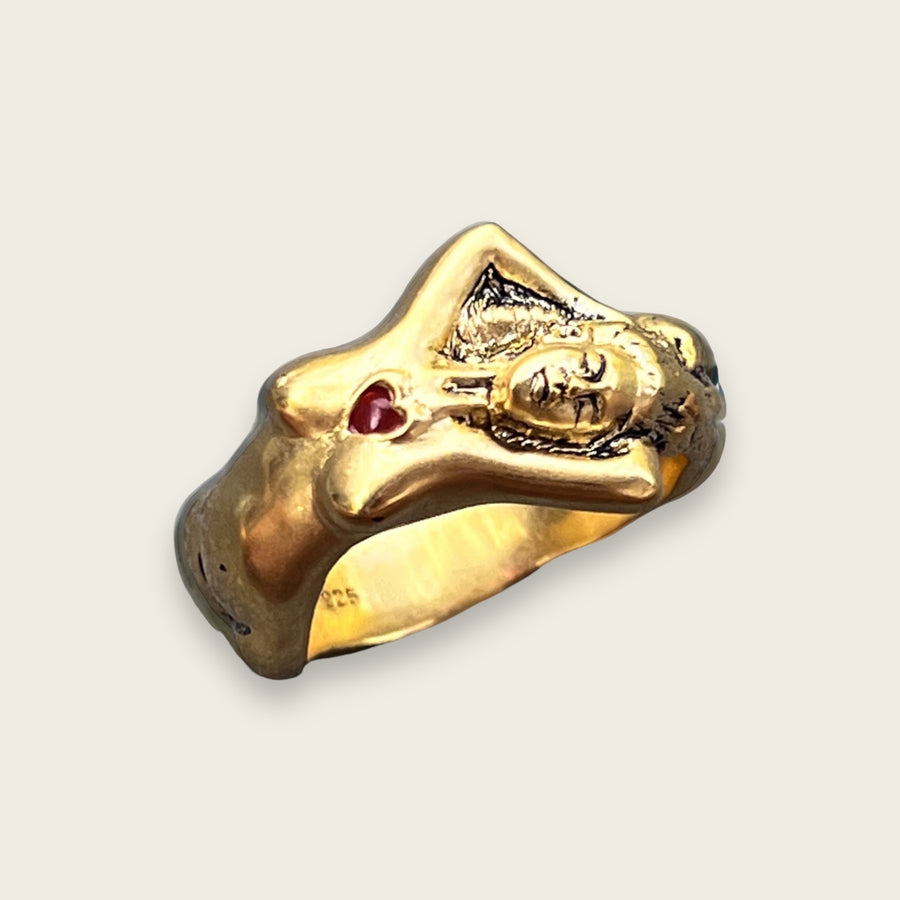 LADIES RING WITH RED STONE IN GOLD